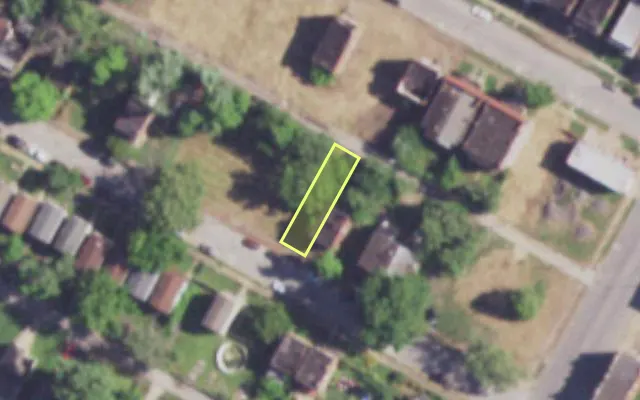 Aerial view of 3923 KENNERLY AV — vacant lot, St. Louis with approximate parcel outline