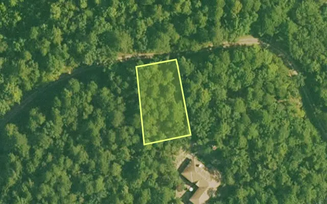 Aerial view of SALINE County parcel 448-00077-000 — Arkansas post-auction with approximate parcel outline