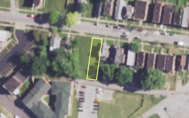 Aerial view of 838 MCLARAN AV — vacant lot, St. Louis with approximate parcel outline