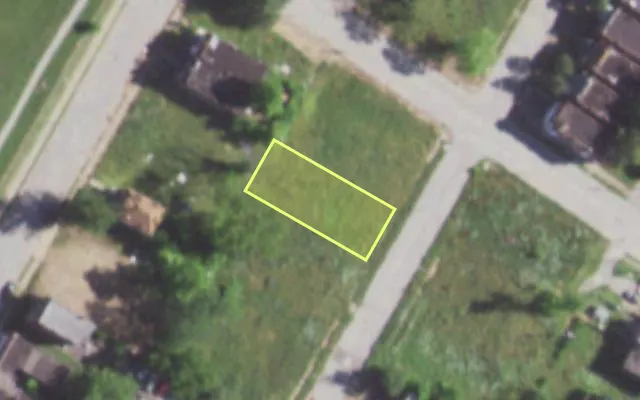 Aerial view of 1335 SEMPLE AV — vacant lot, St. Louis with approximate parcel outline