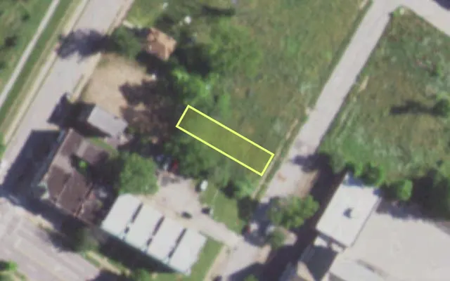 Aerial view of 1321 SEMPLE AV — vacant lot, St. Louis with approximate parcel outline