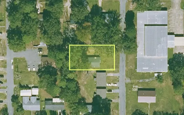Aerial view of JEFFERSON County parcel 930-65958-000 — Arkansas post-auction with approximate parcel outline