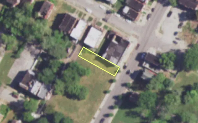 Aerial view of 3219 N NEWSTEAD AV — vacant lot, St. Louis with approximate parcel outline