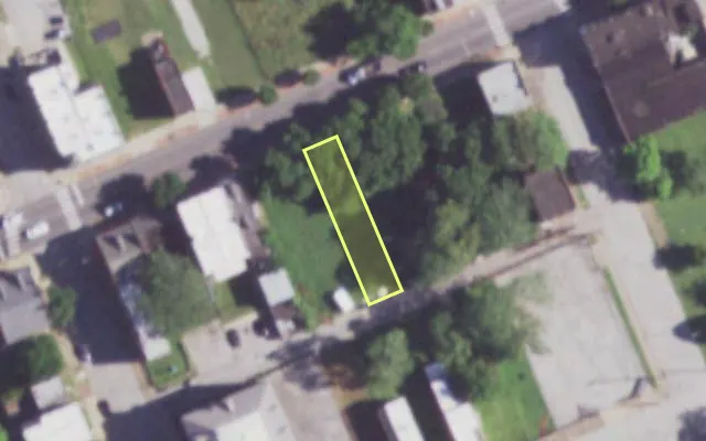 Aerial view of 1414 SALISBURY ST — vacant lot, St. Louis with approximate parcel outline
