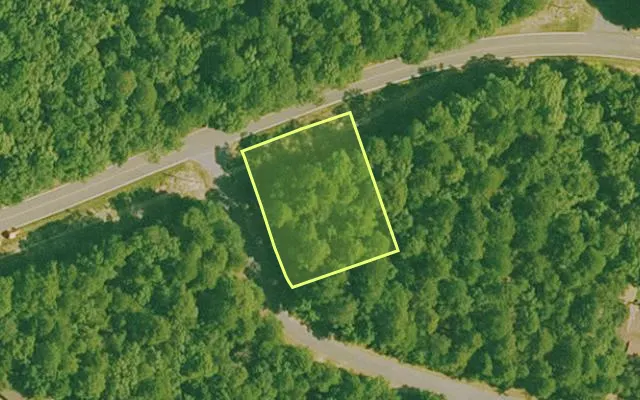 Aerial view of SALINE County parcel 640-00153-000 — Arkansas post-auction with approximate parcel outline