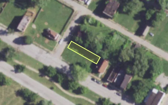 Aerial view of 4102 FAIRGROUND PL — vacant lot, St. Louis with approximate parcel outline
