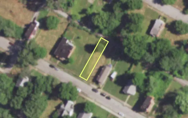 Aerial view of 4433 ST FERDINAND AV — vacant lot, St. Louis with approximate parcel outline