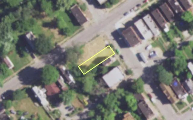 Aerial view of 4326 ROSALIE ST — vacant lot, St. Louis with approximate parcel outline