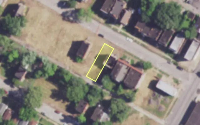 Aerial view of 3922 MAFFITT AV — vacant lot, St. Louis with approximate parcel outline