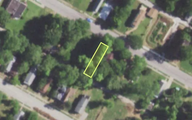 Aerial view of 5706 MAFFITT AV — vacant lot, St. Louis with approximate parcel outline
