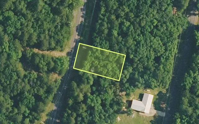 Aerial view of VAN BUREN County parcel 4400-04120-0000 — Arkansas post-auction with approximate parcel outline