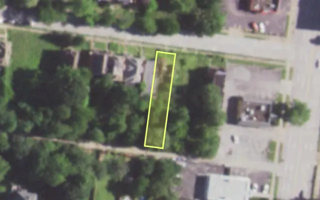 Aerial view of 5020 KENSINGTON AV — vacant lot, St. Louis with approximate parcel outline