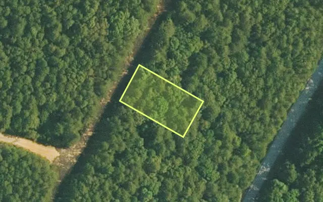 Aerial view of VAN BUREN County parcel 4400-22237-0000 — Arkansas post-auction with approximate parcel outline