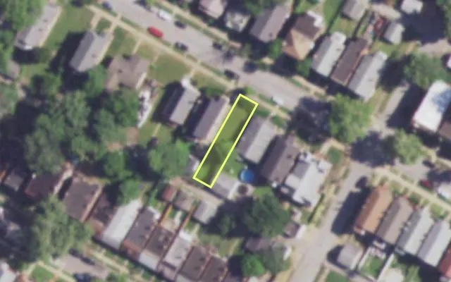 Aerial view of 4214 SAN FRANCISCO AV — vacant lot, St. Louis with approximate parcel outline