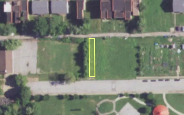 Aerial view of 2927 DAYTON ST — vacant lot, St. Louis with approximate parcel outline