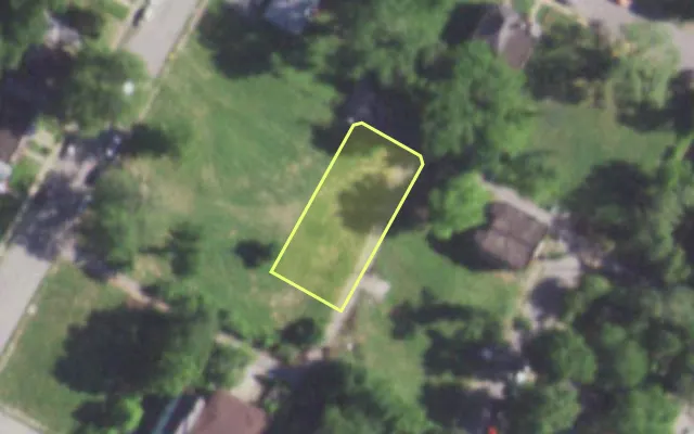 Aerial view of 5370 R NORTHLAND AV — vacant lot, St. Louis with approximate parcel outline