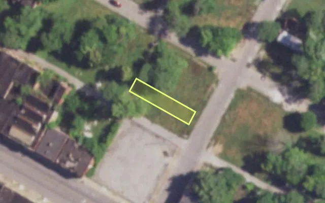 Aerial view of 1519 ANNIE MALONE DR — vacant lot, St. Louis with approximate parcel outline