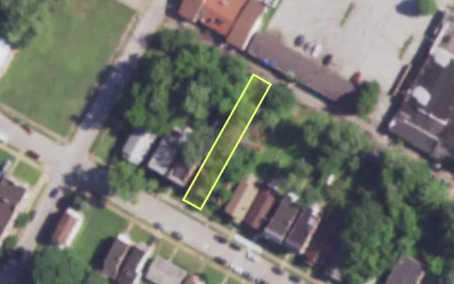 Aerial view of 4253 LEXINGTON AV — vacant lot, St. Louis with approximate parcel outline