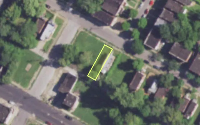 Aerial view of 4276 W PENROSE ST — vacant lot, St. Louis with approximate parcel outline