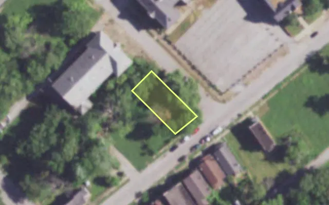 Aerial view of 2101 LINTON AV — vacant lot, St. Louis with approximate parcel outline