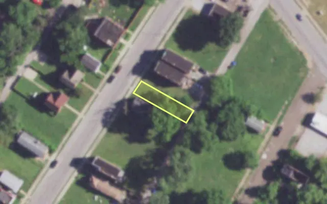 Aerial view of 4336 PRAIRIE AV — vacant lot, St. Louis with approximate parcel outline