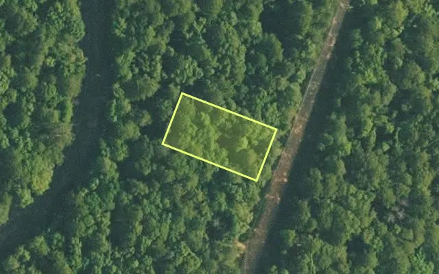 Aerial view of VAN BUREN County parcel 4400-19011-0000 — Arkansas post-auction with approximate parcel outline