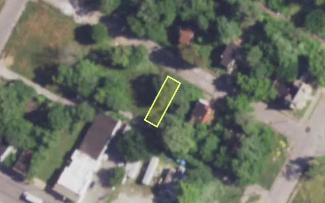 Aerial view of 4222 ALDINE AV — vacant lot, St. Louis with approximate parcel outline