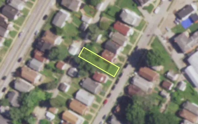 Aerial view of 5763 FLOY AV — vacant lot, St. Louis with approximate parcel outline