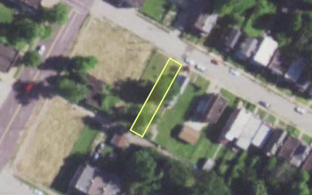 Aerial view of 5254 COTE BRILLIANTE AV — vacant lot, St. Louis with approximate parcel outline