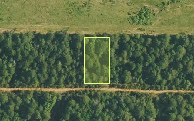 Aerial view of VAN BUREN County parcel 4500-02587-0000 — Arkansas post-auction with approximate parcel outline