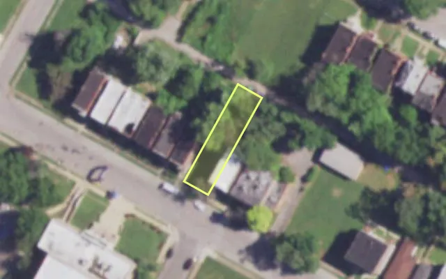 Aerial view of 4259 KENNERLY AV — vacant lot, St. Louis with approximate parcel outline
