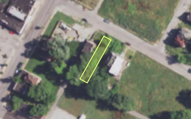 Aerial view of 4354 LABADIE AV — vacant lot, St. Louis with approximate parcel outline