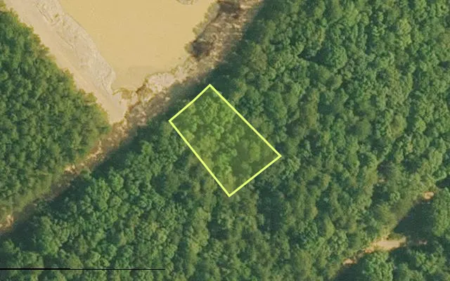 Aerial view of VAN BUREN County parcel 4400-22217-0000 — Arkansas post-auction with approximate parcel outline