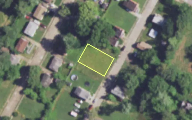 Aerial view of 3119 MARNICE PL — vacant lot, St. Louis with approximate parcel outline