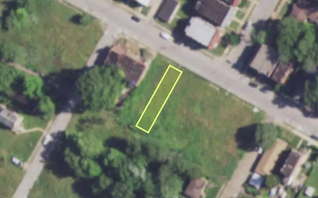 Aerial view of 4318 ASHLAND AV — vacant lot, St. Louis with approximate parcel outline