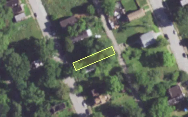Aerial view of 4338 N 19TH ST — vacant lot, St. Louis with approximate parcel outline
