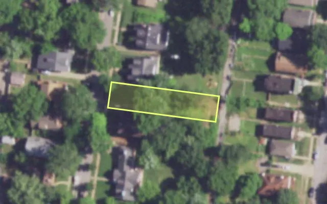 Aerial view of 8512 GAST PL — vacant lot, St. Louis with approximate parcel outline