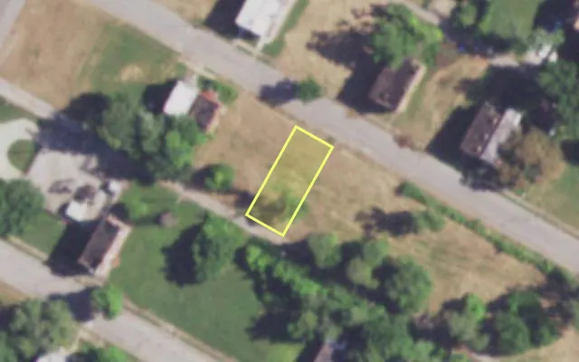 Aerial view of 3836 KENNERLY AV — vacant lot, St. Louis with approximate parcel outline