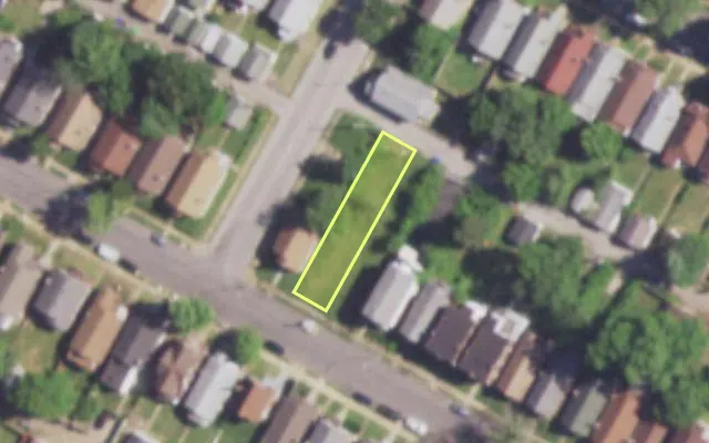 Aerial view of 4671 LEE AV — vacant lot, St. Louis with approximate parcel outline