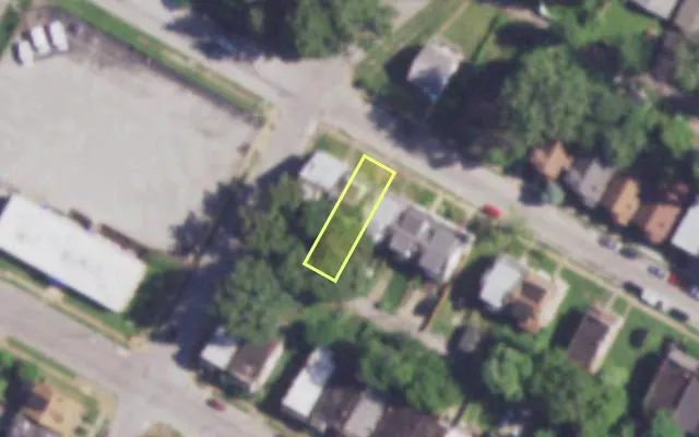 Aerial view of 4496 PENROSE ST — vacant lot, St. Louis with approximate parcel outline