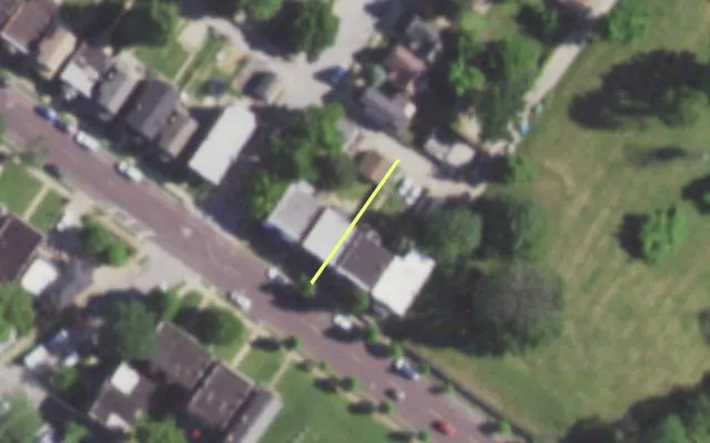 Aerial view of 4565 LOUGHBOROUGH AV — vacant lot, St. Louis with approximate parcel outline