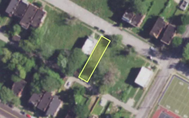 Aerial view of 3816 LABADIE AV — vacant lot, St. Louis with approximate parcel outline