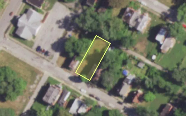 Aerial view of 4443 GARFIELD AV — vacant lot, St. Louis with approximate parcel outline