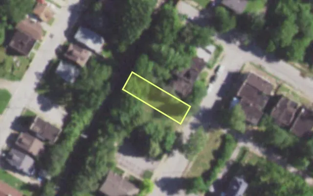 Aerial view of 2609 HODIAMONT AV — vacant lot, St. Louis with approximate parcel outline
