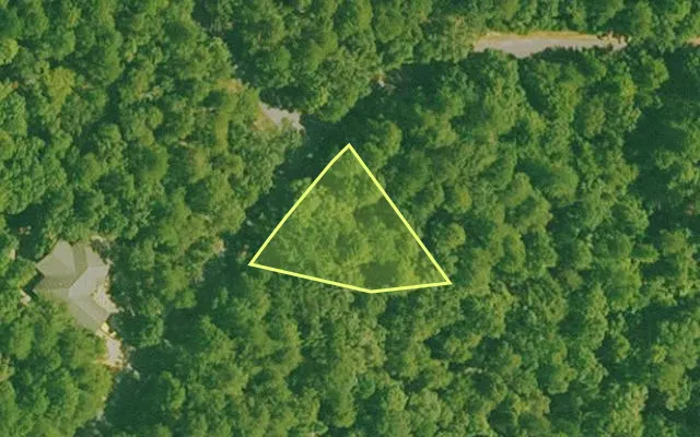 Aerial view of SALINE County parcel 440-00113-000 — Arkansas post-auction with approximate parcel outline