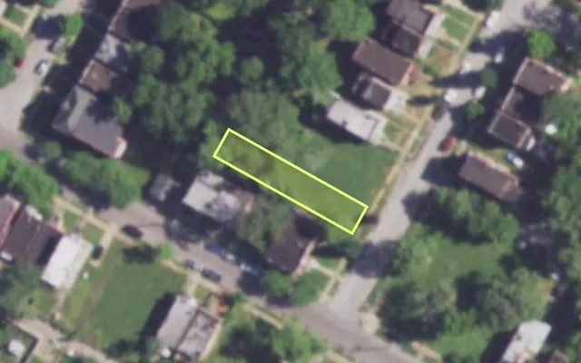 Aerial view of 4207 HARRIS AV — vacant lot, St. Louis with approximate parcel outline