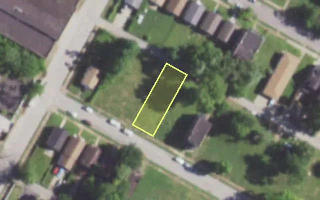 Aerial view of 5879 TERRY AV — vacant lot, St. Louis with approximate parcel outline