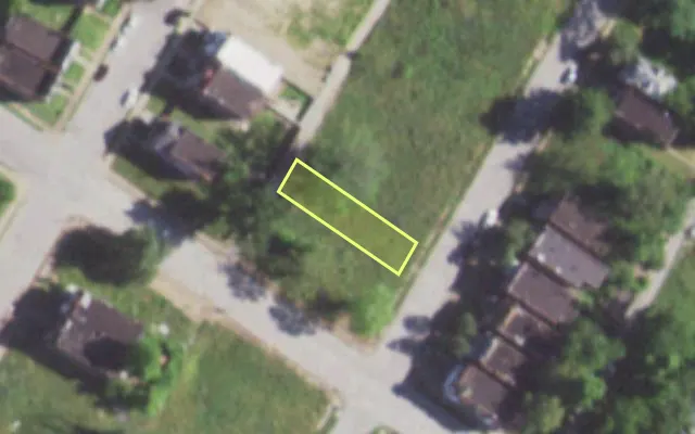 Aerial view of 1363 SEMPLE AV — vacant lot, St. Louis with approximate parcel outline