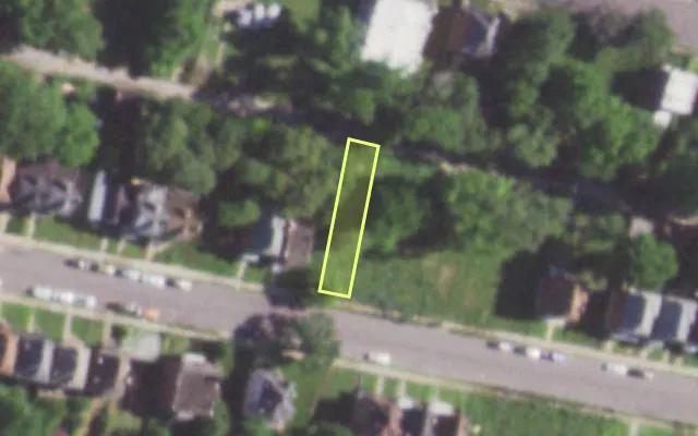 Aerial view of 5053 MINERVA AV — vacant lot, St. Louis with approximate parcel outline
