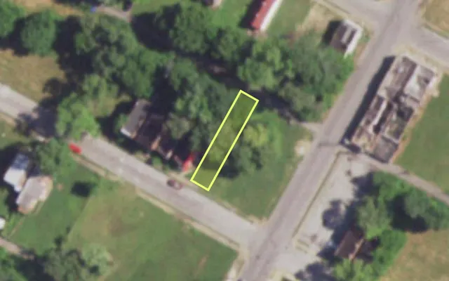Aerial view of 4409 NORTH MARKET ST — vacant lot, St. Louis with approximate parcel outline